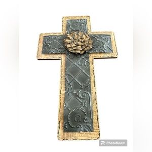 Hanging Metal Cross Music‎ Flower 15x23.5